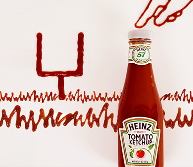 Heinz Ketchup Football Social Post